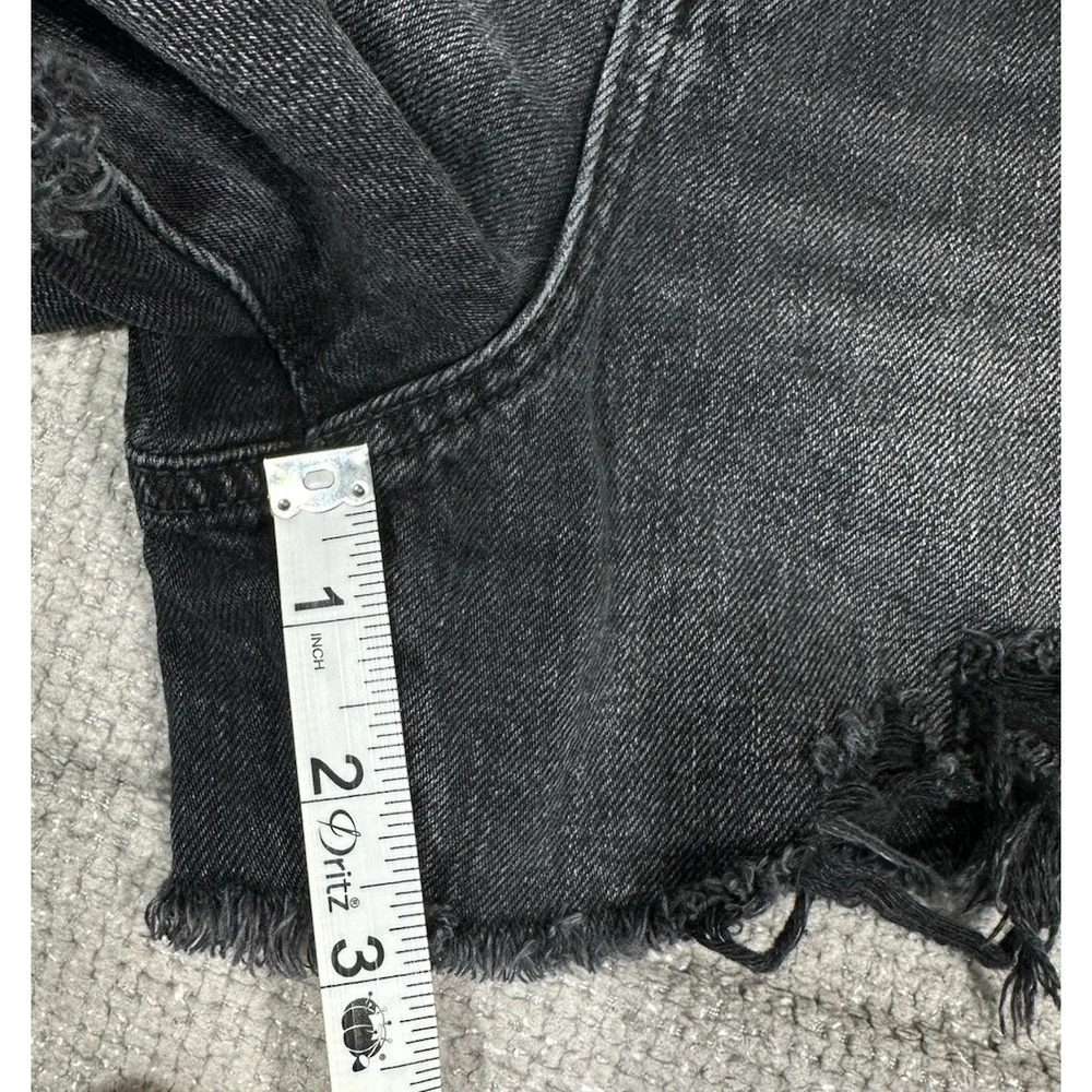 American Eagle Jean Shorts Womens‎ 6 Black Distressed Highest Rise 90s Boyfriend